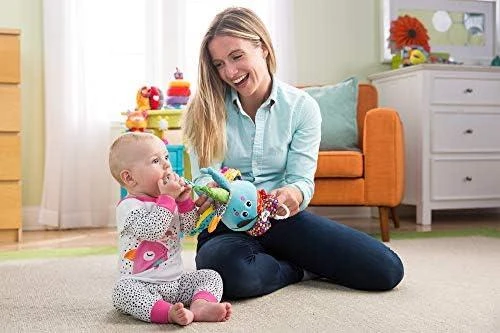 LAMAZE pakabinamas žaislas Kapitonas Kalmaras, LC27068