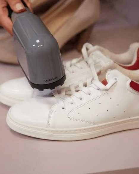 LAURASTAR IZZI plus garų generatorius