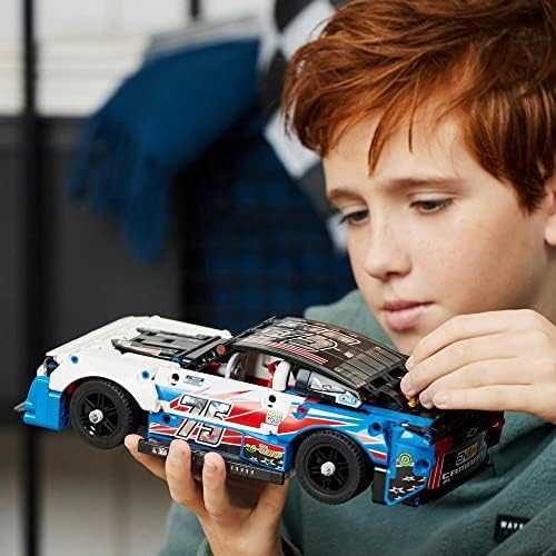 LEGO® Technic Ugniagesių lėktuvas (42152)