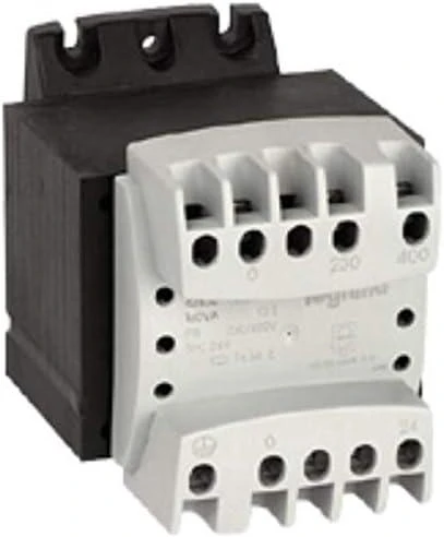 Legrand izoliacinis transformatorius su gnybtais