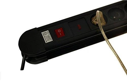 MACLEAN MCE11 Maclean MCE11 Power Strip 8 lizdas su jungikliu