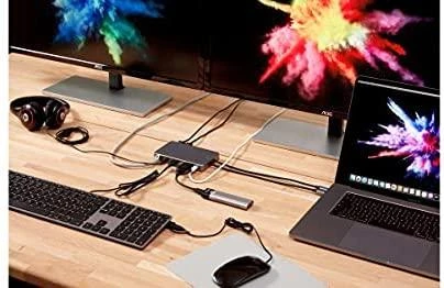 LMP prijungimo stotis USB-C Ekranas Dock 2 2 x HDMI; 1 x DisplayPort; 1 x Mini-DisplayPort; 1 x VGA; 1 x DVI; 1 x garso išvestis; 1 x Ethernet prievadas; 2 x USB 3.1 (Gen 1); 1 x USB-C