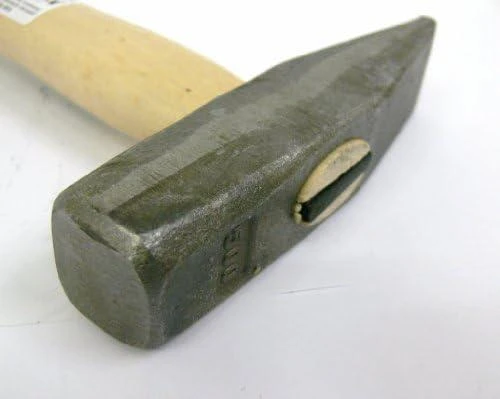 JUCO MŁOTEK ŚLUSARSKI TRADYCYJNY 0,7kg