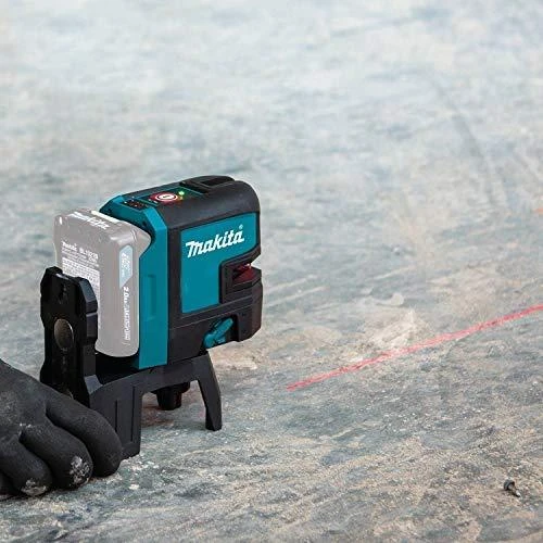 Makita SK106DZ Lazerinis nivelyras su automatinio niveliavimo funkcija, tikslumas ± 0,3mm/1m, IP54