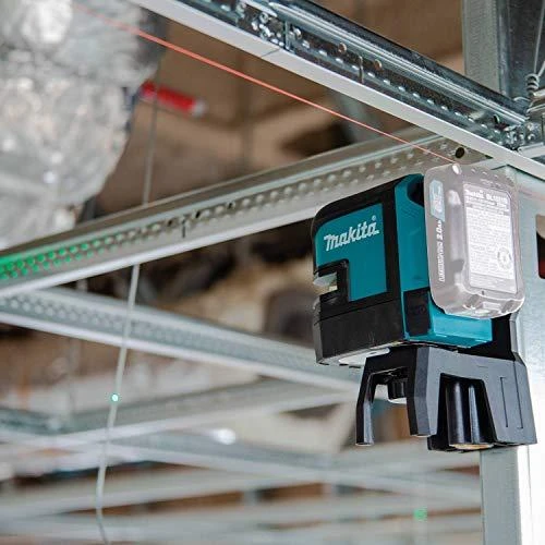 Makita SK106DZ Lazerinis nivelyras su automatinio niveliavimo funkcija, tikslumas ± 0,3mm/1m, IP54