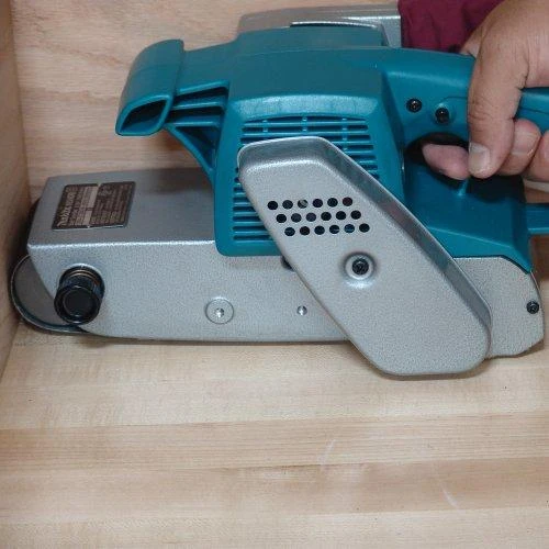 Juostinis šlifuoklis Makita 9924DB