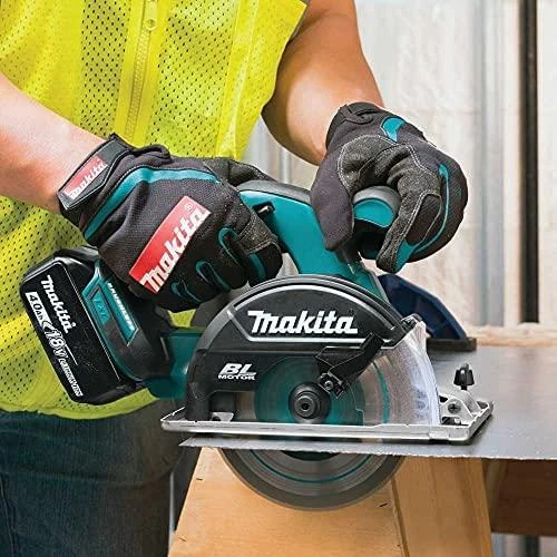 Makita T.C.T. pjūklas SPECIALIZED 150X1.4X20mm -15° T52 B-47042 T.C.T • 150 x20 mm • T52 • -15° • Plonam metalui