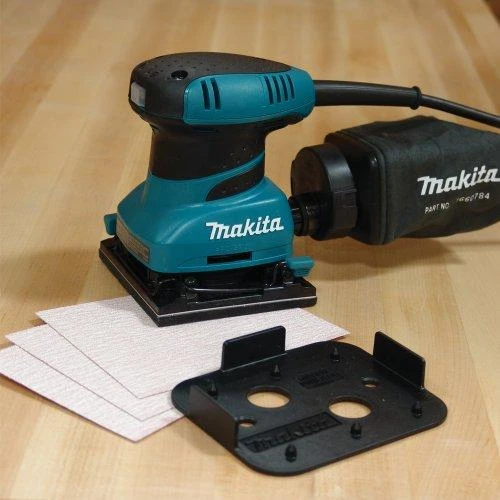 Makita Vibracinis šlifuoklis BO4556 200 W