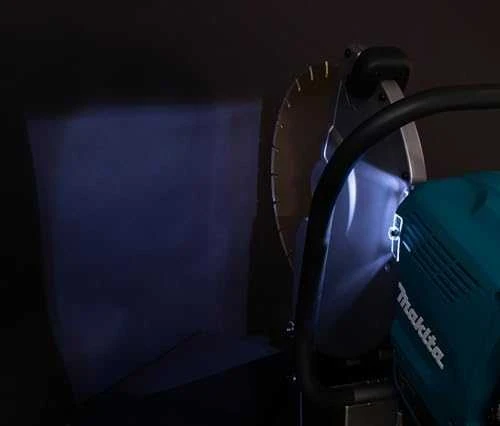 Makita CE002GZ01 Akumuliatorinis pjūklas (Pjaustytuvo modelis, skirtas sausam pjovimui ir naudojimui su dulkių siurbliu) XGT, 40V MAX x2 (80V MAX), diskas 355mm, max 127mm BL-M, 14.1kg, Be akumuliatorių ir kroviklio! Komplektaciniai diskai D-56998