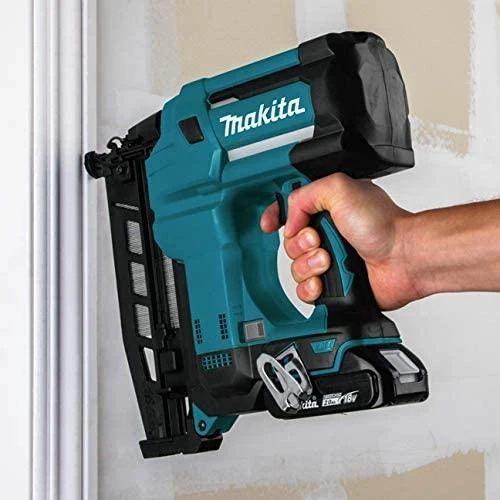 MAKITA akumuliatorinė viniakalė DBN600Z 18V 25-64mm be akumuliatoriaus ir kroviklio