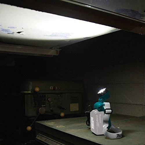 Makita DEADML800 Akumuliatorinis prožektorius 14.4/18V LI-ION BATTERIES
