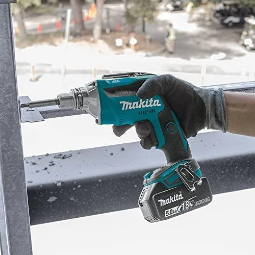 Makita DFS452Z Akumuliatorinis suktuvas, 18 V, Be akumuliatorių ir kroviklio!