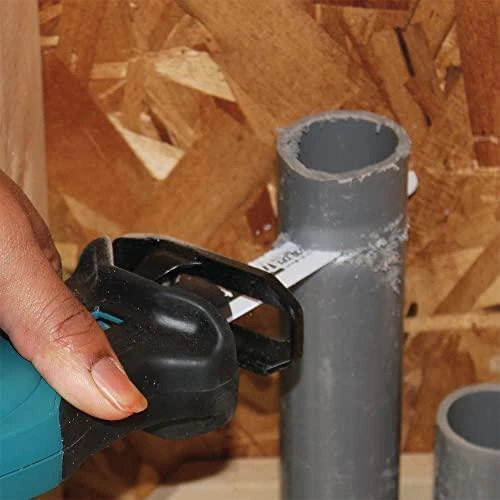 Makita Akumuliatorinis tiesinis pjūklas DJR183Z 18V Be akumuliatoriaus ir kroviklio