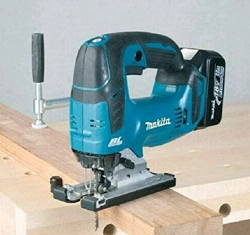 Siaurapjūklis Makita DJV182ZJ