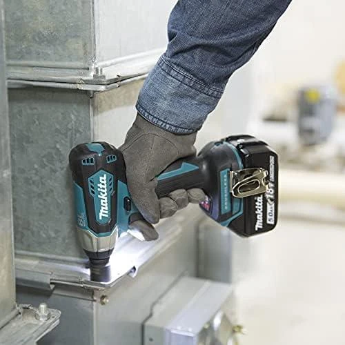 Makita DTW180Z Akumuliatorinis smūginis veržliasukis 18V, 180 Nm, LED 3/8", Be akumuliatorių ir kroviklio!