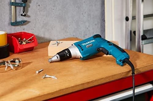 Makita Suktuvas FS6300 570 W • 0 – 6 000 min⁻¹