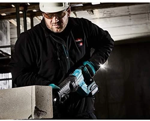 Makita JR001GM201 Reciprocating saw XGT, 32mm stroke; 3,54kg; greitas ašmenų keitimas; bešepetėlinis variklis, 2X4,0Ah, greitasis kroviklis ; įrankių dėklas
