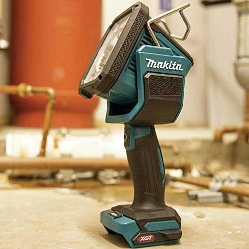 Makita ML007G Akumuliatorinis prožektorius XGT, 1250 lm, Be akumuliatorių ir kroviklio!