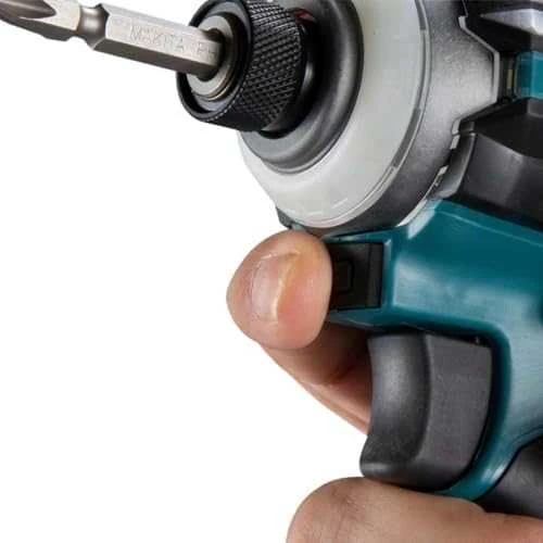 Makita TD001GZ Smūginis suktuvas XGT, 1/4", 220Nm, bešepetėlinis, be akumuliatoriaus ir kroviklio
