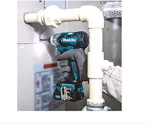 Makita TD111DSAJ Akumuliatorinis smūginis suktuvas, 12V MAX, 2x2,0 Ah Li-ion 135 Nm, 0,97kg, 1/4", LED, MAKPACK