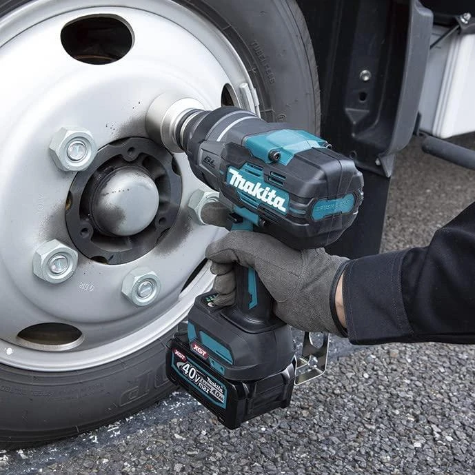Makita TW001GM201 Smūginis veržliasukis XGT, 3/4", 1800Nm, 2xLED, bešepetėlinis variklis, 2X4,0Ah, greitasis kroviklis; MAKPAC lagaminas