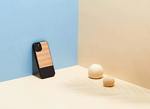 MAN&WOOD dėklas skirtas Apple iPhone 12/12 Pro herringbone nero juodos spalvos