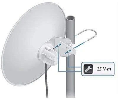 Ubiquiti „PowerBeam PBE-M5-400“ didelio našumo „airMAX“ tiltas, „Atheros 560MHz“, 64 MB DDR2, 8 MB išorinė „Flash“ atmintis, Ethernet LAN (RJ-45) jungtys 1, 10/100/1000 Mbit/s
