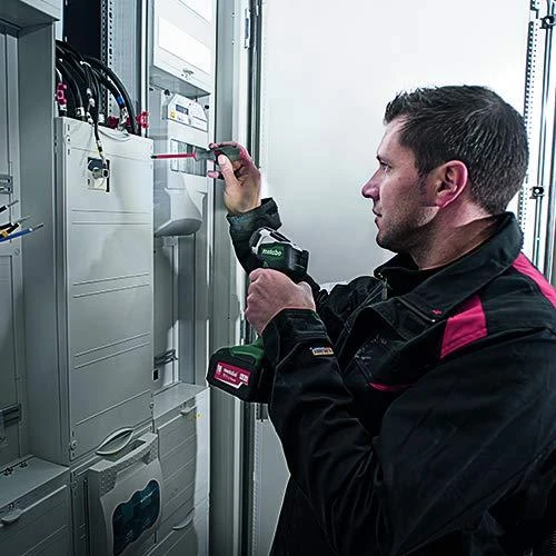 Akumuliatorinis prožektorius ULA 14,4- 18 LED korpusas, Metabo