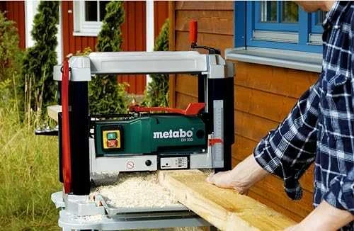 Reismusas DH 330, Metabo