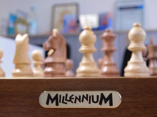 Millennium Tūkstantmečio Schachcomputer Karaliaus spektaklis