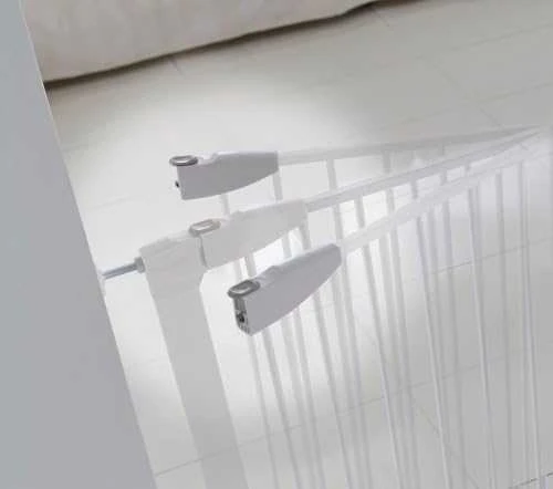 MUNCHKIN saugos varteliai Auto Close Pressure Fit Gate 0-24m 011442