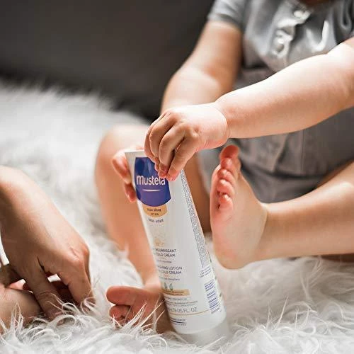 „Mustela Baby“ maitinamasis kūno losjonas sausai odai (maitinamasis losjonas su šaltuoju kreminiu), 200 ml
