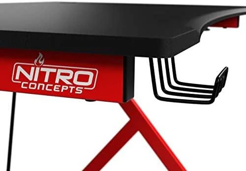Žaidimų stalas Nitro Concepts D12 Gaming Desk, Juoda-raudona