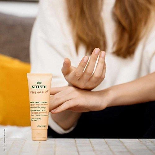 Nuxe Rankų ir nagų kremas „Rêve de Miel® Hand and nail cream“, 50 ml