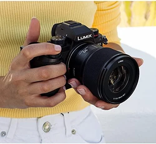 Objektyvas „Panasonic LUMIX S 50mm F1.8“ (S-S50)