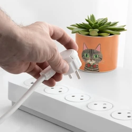 Orno Listwa Apsauginė juostelė nuo viršįtampių su 5 „EasyEject“ tipo 2P+Z lizdais, 1,5 m laidu (3x1,5 mm²), su apšviestu jungikliu ir 2 greitais USB A+C įkrovikliais