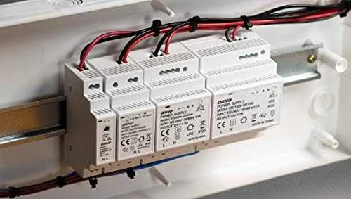ORNO ĮKROVIKLIS NA SZYNE DIN 12 VDC 1,25A 15W