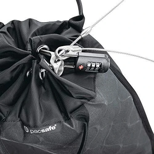 Pacsafe Travelsafe 12L GII Nešiojamas seifas juodas
