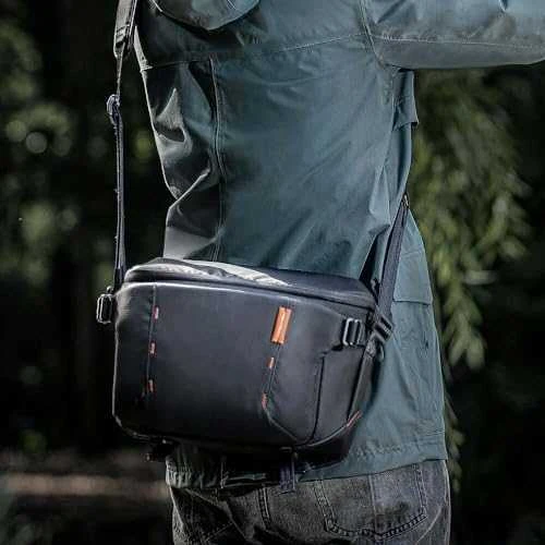 Krepšys per petį PGYTECH OneMo Sling 11L (tarpas juodas)