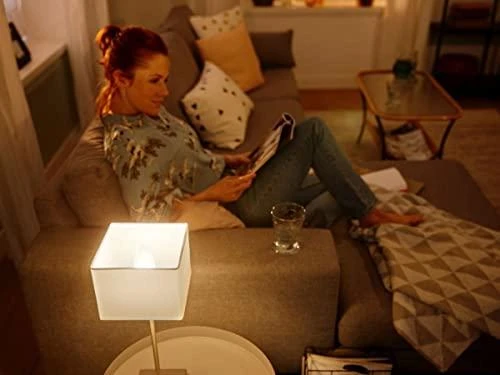„Philips Hue“ E14 4W WA BT žvakės, 2 vnt. pakuotėje