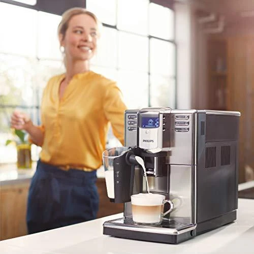 Kavos aparatas Philips Espresso EP5335/10 Su pieno plakikliu, Automatinis, Nerūdijantis plienas / juodas