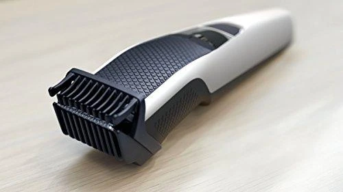 Barzdaskutė Philips BT3206/14 barzdos kirptuvas
