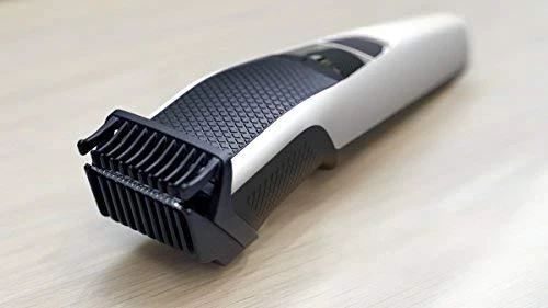 Barzdaskutė Philips BT3206/14 barzdos kirptuvas