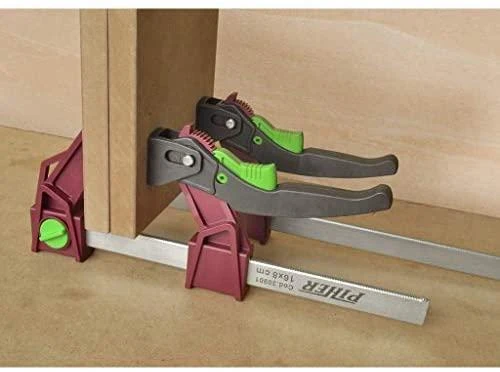 Greitos fiksacijos spaustuvas PAL plastikinis, 30cm*8, max 120kg PIHER