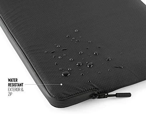„Pipetto“ „MacBook“ dėklas 13 colių „Ultra Lite Ripstop“ atminties putplasčio įmautė - Juodas
