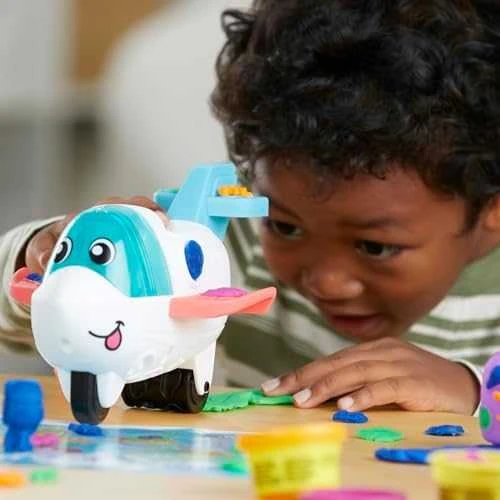 PLAY-DOH Rinkinys „Kelionės lėktuvu“