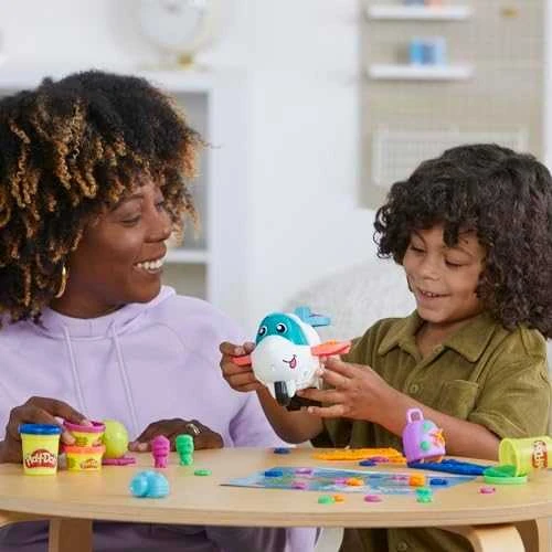 PLAY-DOH Rinkinys „Kelionės lėktuvu“