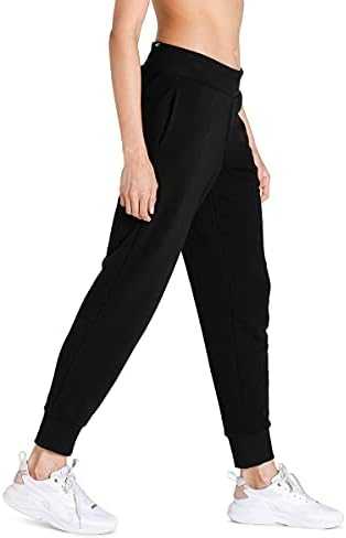 Kelnės Puma ESS Sweatpants TR W 586842 01 (Feature-M)
