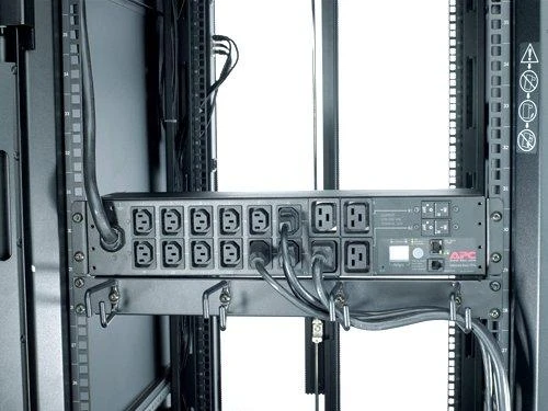 APC Metered Rack PDU 32A Zero U / 230V