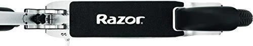 Razor A5 Air paspirtukas Juodas